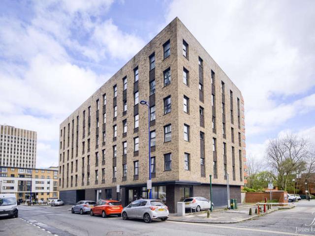 Flat for sale in Calthorpe Fields, West Midlands
