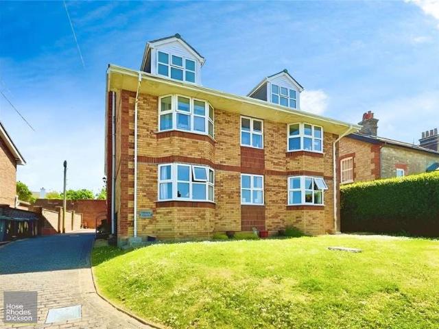 Flat for sale in Nettlestone, Isle Of Wight