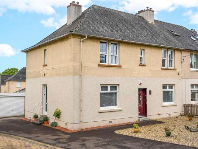 Flat for sale in Motherwell, Scotland