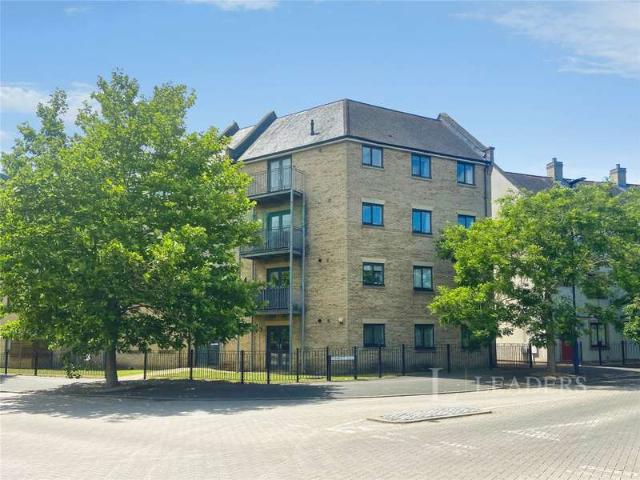 Flat for sale in Orchard Park, Arrington