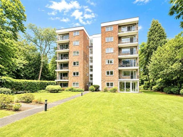 Flat for sale in Branksome Park, Poole