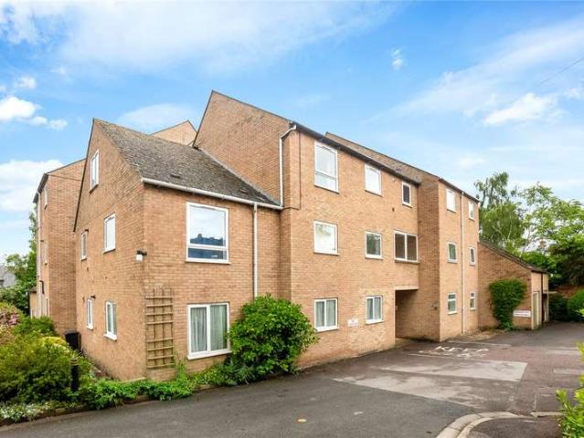 Flat for sale in Chipping Norton, Black Bourton