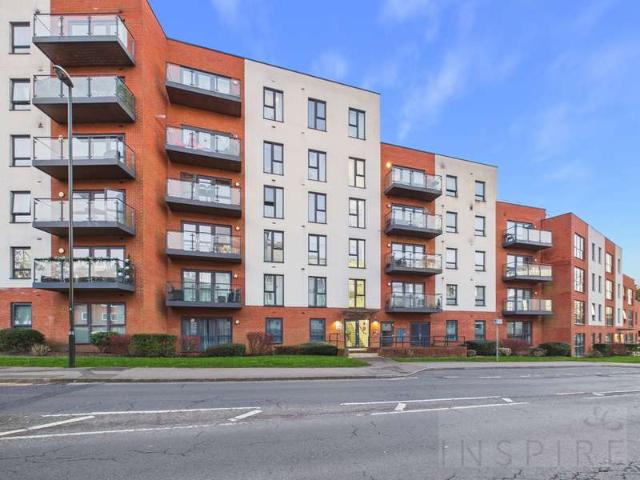 Flat for sale in Glynde, West Sussex