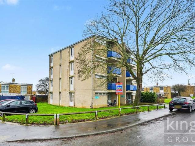 Flat for sale in Latton Bush, Harlow