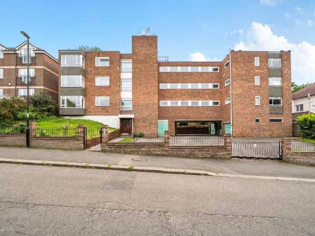 Flat for sale in London Borough of Lewisham, Greater London