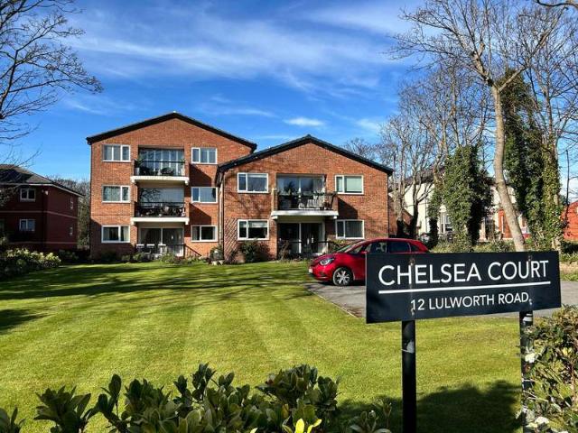 Apartment for sale in Southport, Sefton