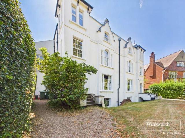 Flat for sale in Enborne, West Berkshire