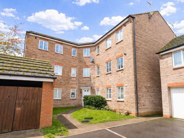 Flat for sale in Coedkernew, Wales