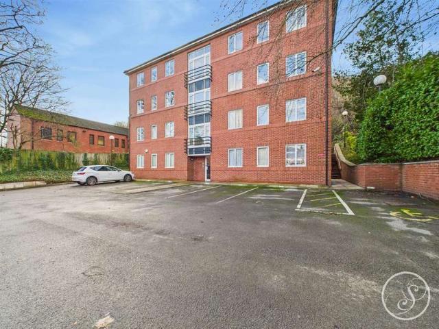 Flat for sale in Woodhouse, West Yorkshire