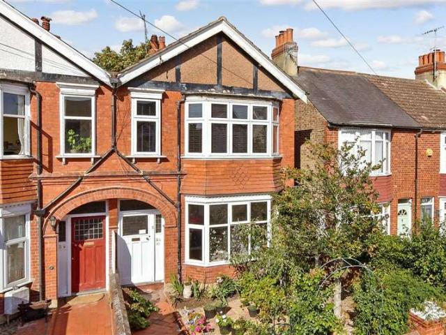 Flat for sale in West Worthing, Worthing