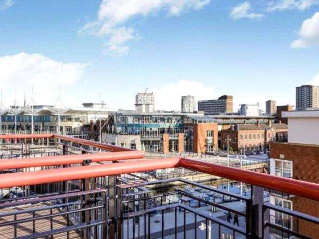 Flat for sale in Portsea, City Of Portsmouth
