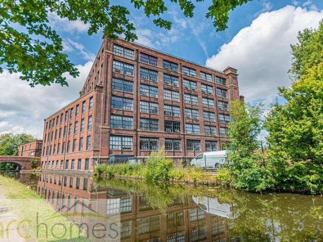 Flat for sale in Bedford, Wigan