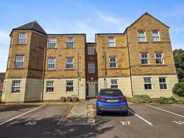 Flat for sale in Grantham, Barholm