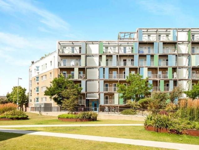Flat for sale in Arbury, Cambridgeshire