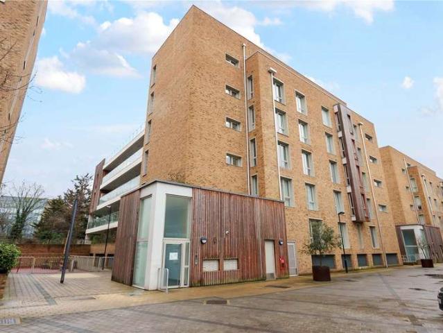 Flat for sale in North Town, Maidenhead
