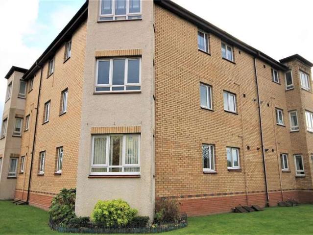 Flat for rent in Coatbridge, Rosehall