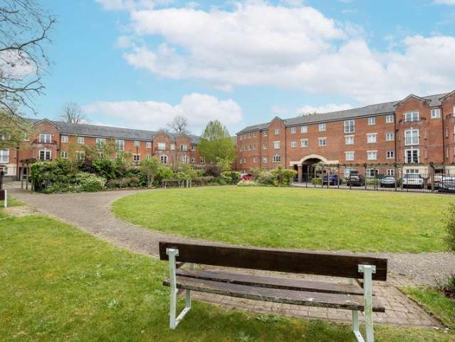 Flat for sale in St Thomas', The Slade