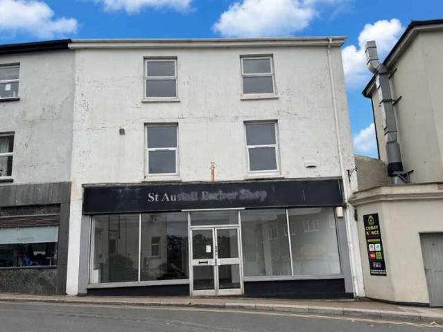 Flat for sale in St Stephen, Cornwall