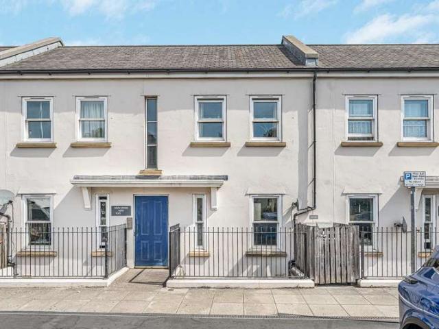 Flat for sale in Knowles Hill, Bridford