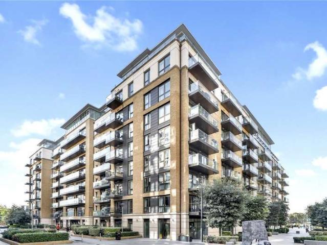 Flat for sale in Fulham Reach, Greater London