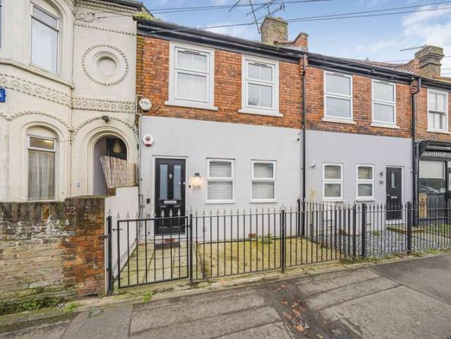 Flat for rent in Clewer Village, Windsor