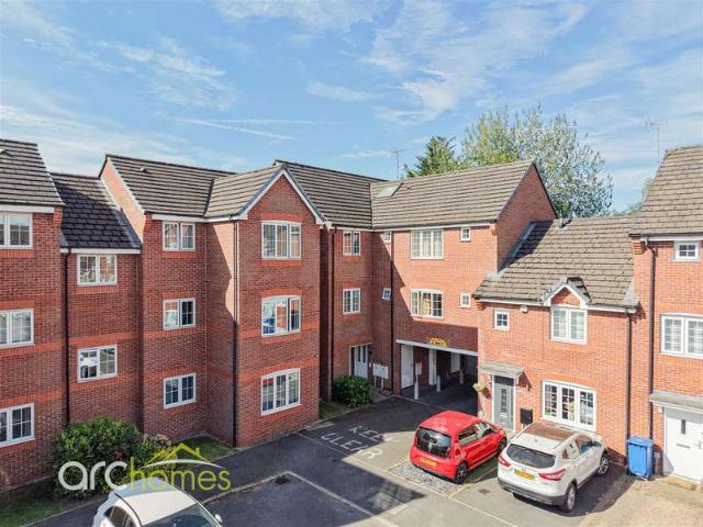Flat for sale in Westleigh, Wigan
