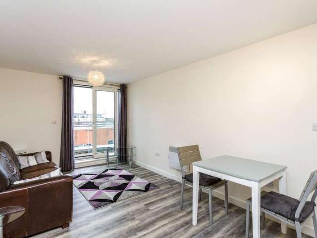 Flat for sale in Portsea, City Of Portsmouth