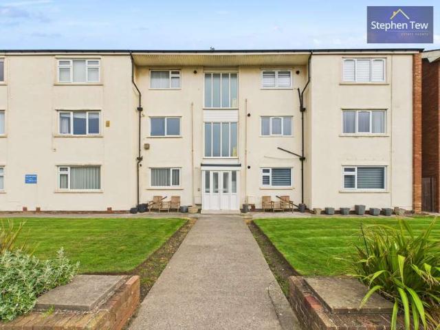 Flat for sale in Squires Gate, Blackpool