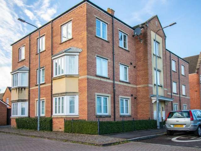 Flat for rent in Falcon Lodge, Wales
