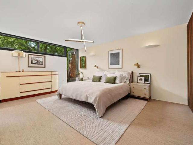 Flat for sale in Crouch End, Greater London