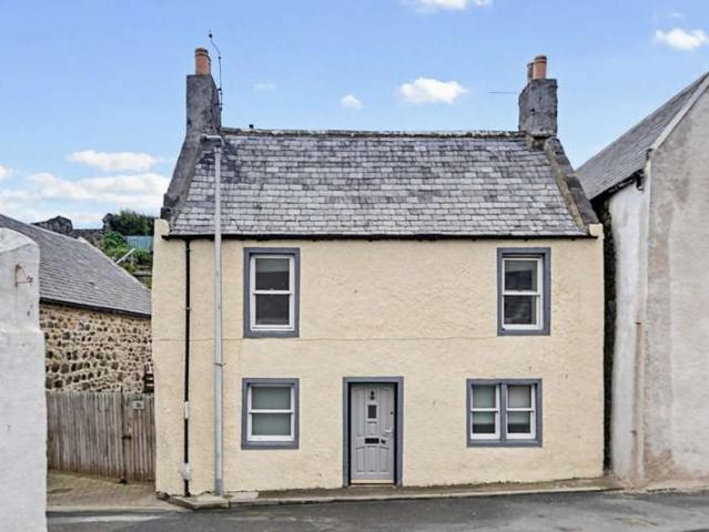 Flat for sale in Portsoy, Scotland