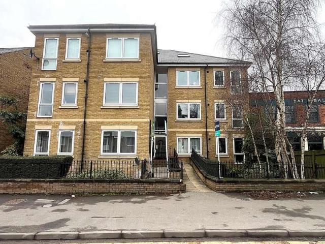 Flat for sale in Kings Farm, Hamerton