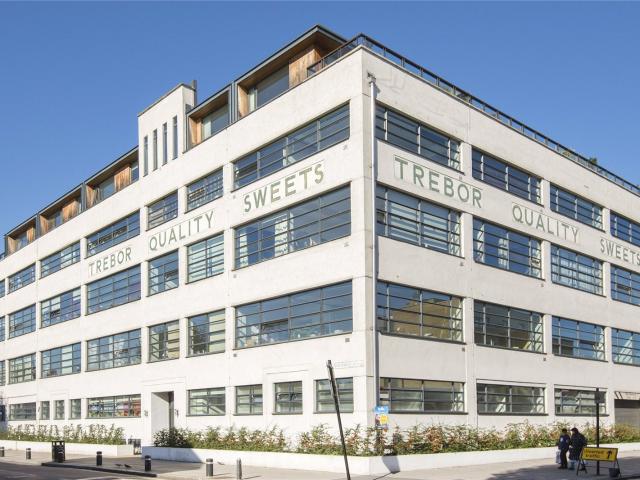 Apartment for rent in London Borough of Newham, Greater London