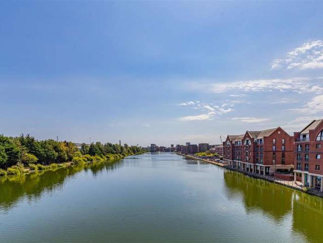 Flat for sale in Newtown, Falcon Lodge