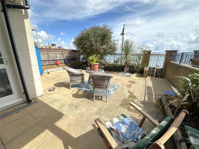 Flat for sale in Sovereign Harbour, Eastbourne