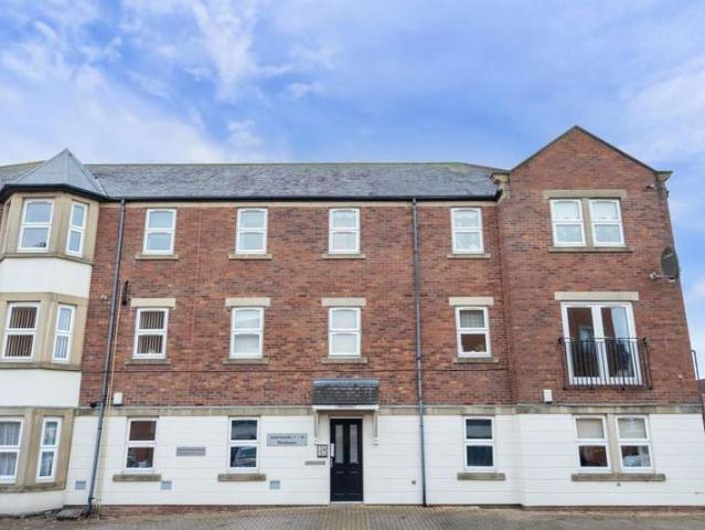 Flat for sale in Whitley Bay, North Tyneside