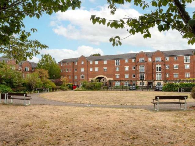 Flat for sale in St Thomas', The Slade