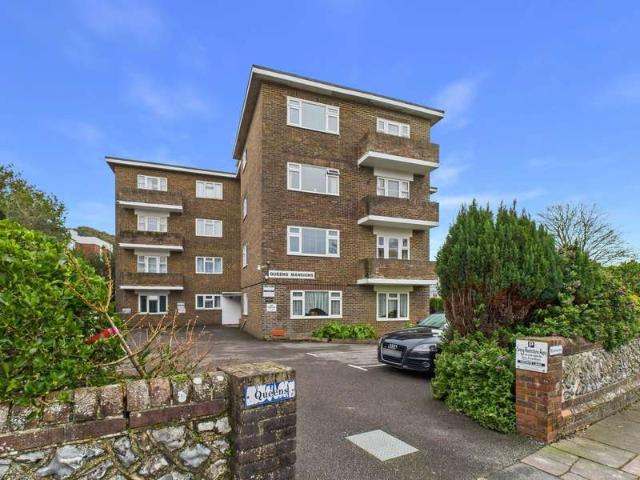 Flat for sale in West Worthing, Worthing