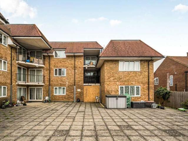 Flat for sale in London Borough of Hillingdon, Greater London