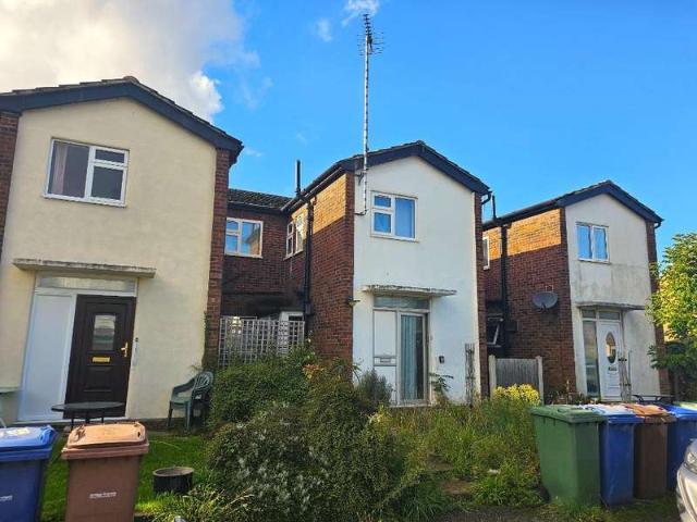 Flat for rent in Grays, Essex