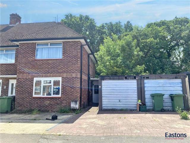 Maisonette for sale in West Ewell, Ewell