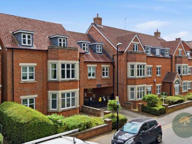 Flat for sale in Spon End, West Midlands