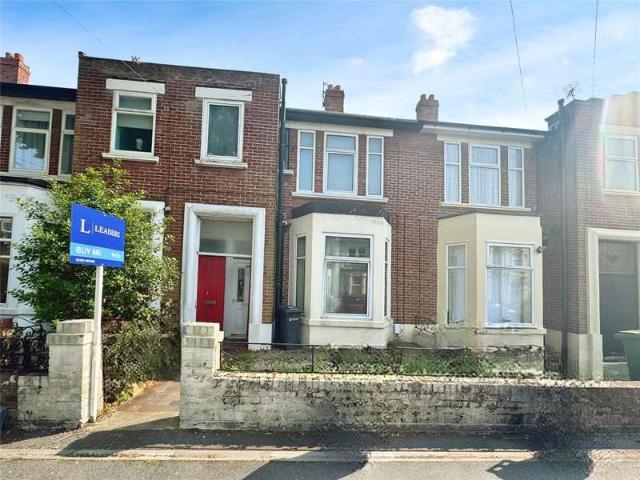 Flat for sale in Tipner, City Of Portsmouth