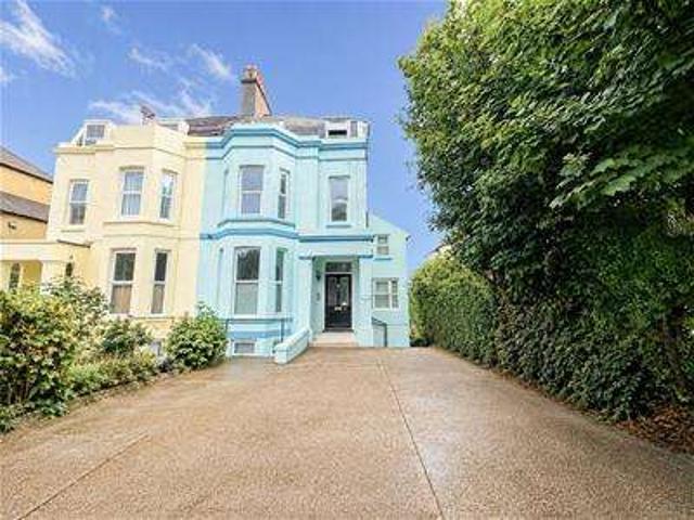 Flat for sale in Silverhill, Guestling Green