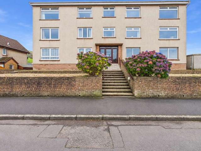 Flat for sale in Raillies, Largs