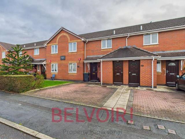 Flat for sale in Norton-Le-Moors, Smallthorne