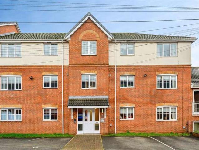 Flat for sale in Fishers Green, North Yorkshire