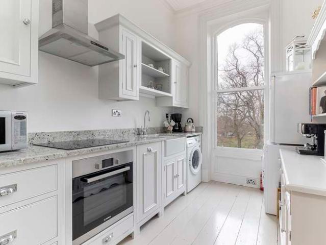Flat for sale in Harlow, Harrogate
