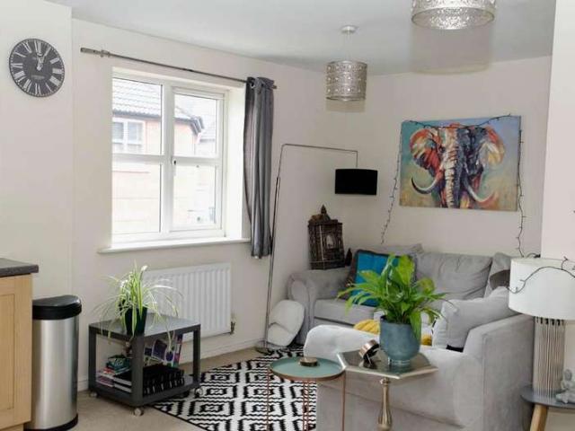 Flat for sale in Hamilton, Old Wharf
