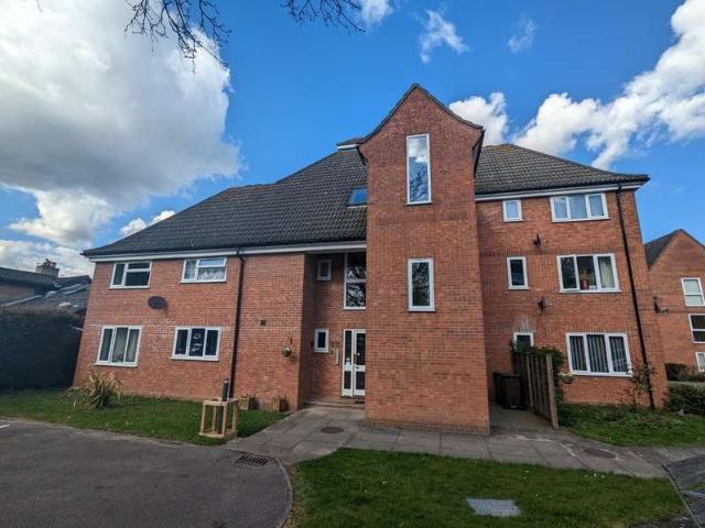 Flat for sale in Howard Estate, Chedburgh